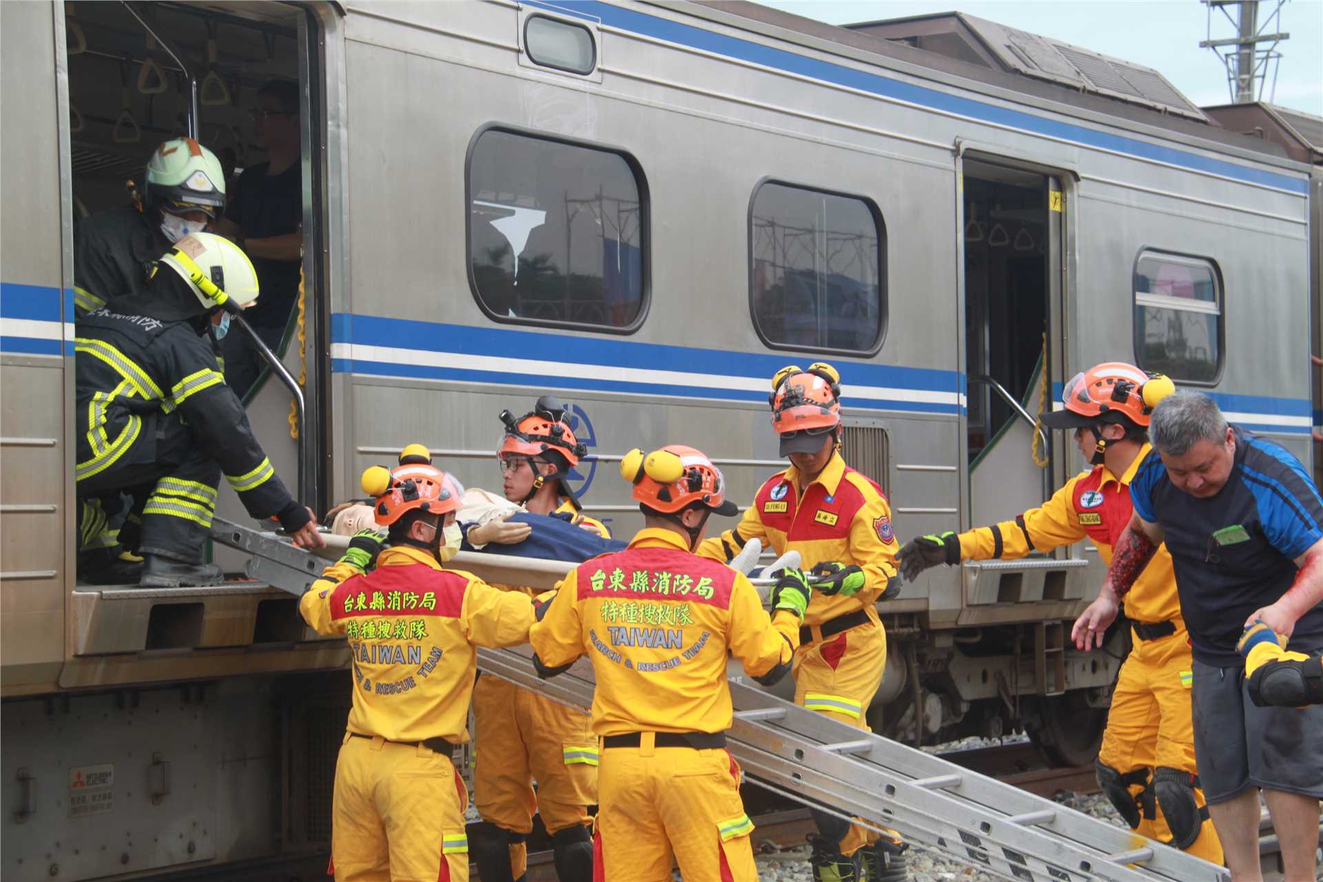 戰時重大交通事故搶救