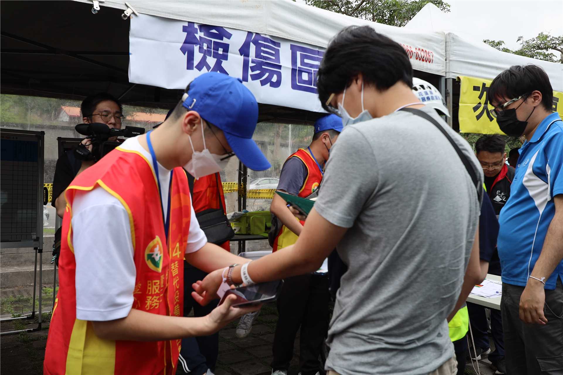 Rescue drill of injured people Rescue drill of injured people