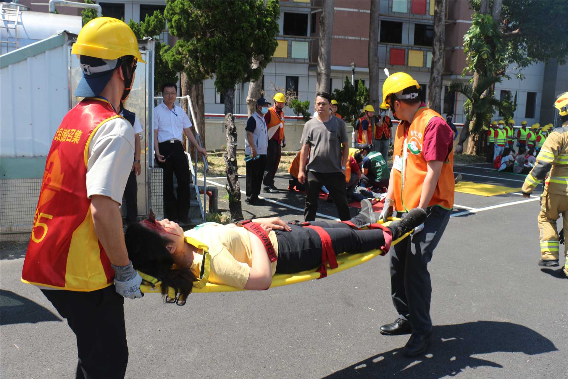 Rescue drill of injured people Rescue drill of injured people